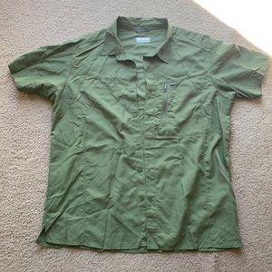 Columbia Buttondown Tee Shirt Men’s Large